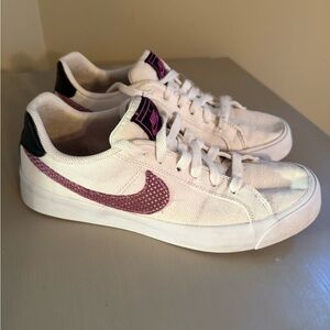 Nike Court Royal Women's White and Pink Sneakers Size 8.5
